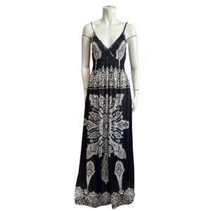 VITTA LUNA Boho Maxi Dress - Black + Ivory Mandala Graphic- Women’s Small